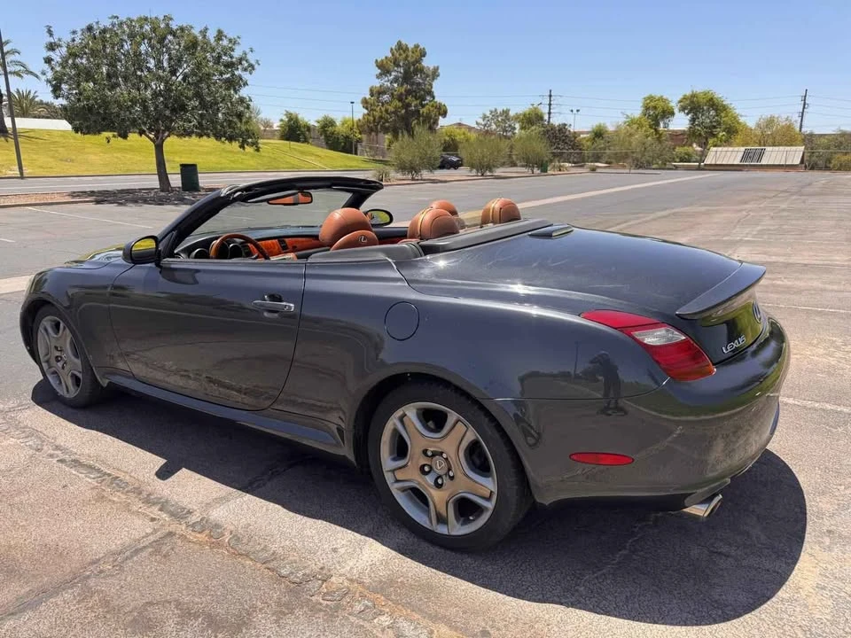 2006 Lexus SC430 - Image 2 of 20