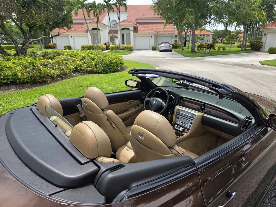 2006 Lexus SC430 - Image 11 of 20