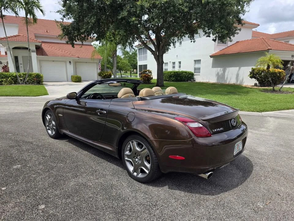 2006 Lexus SC430 - Image 10 of 20