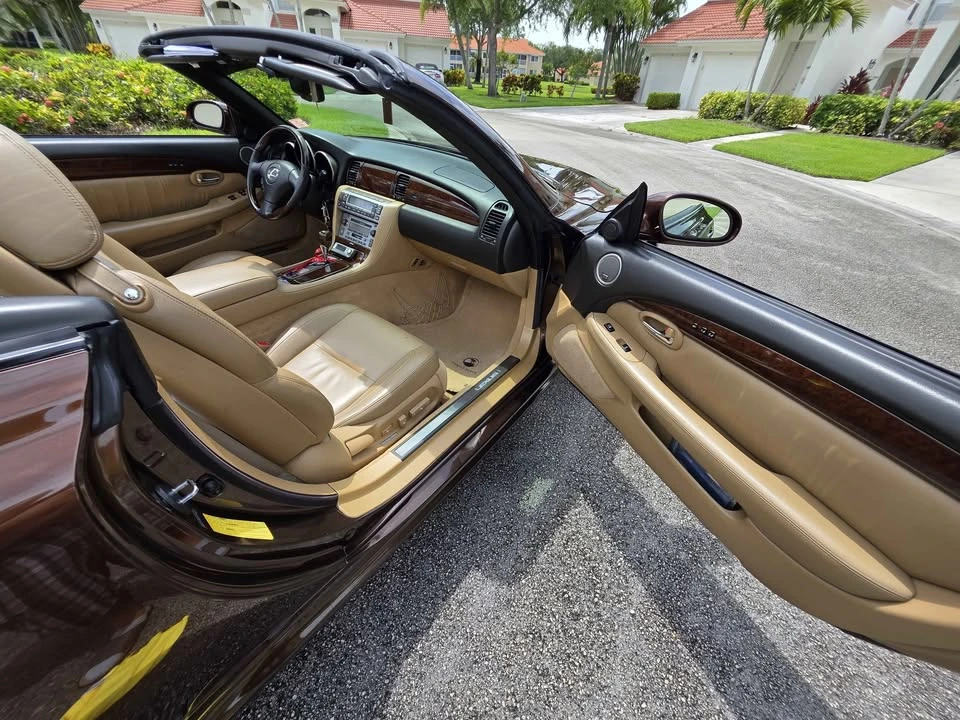 2006 Lexus SC430 - Image 17 of 20