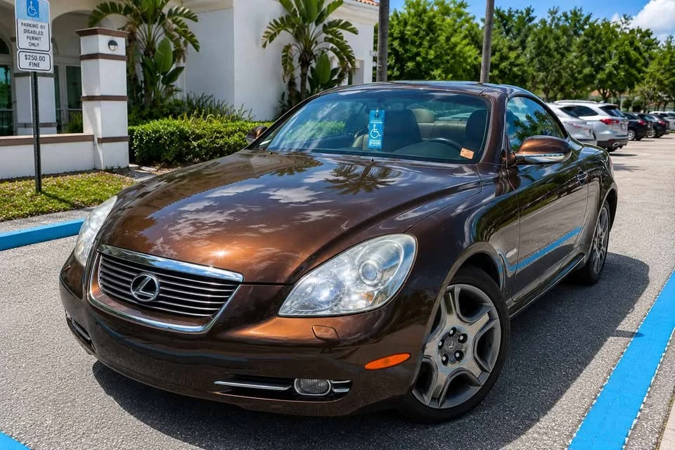 2006 Lexus SC430 - Image 2 of 20