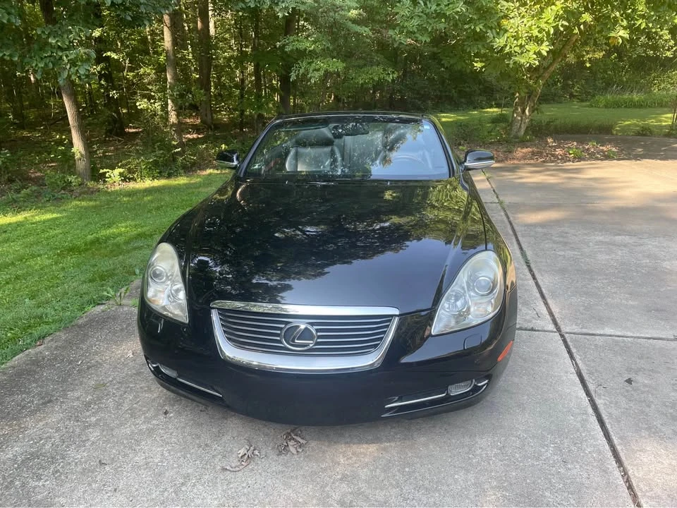 2006 Lexus SC430 - Image 2 of 10