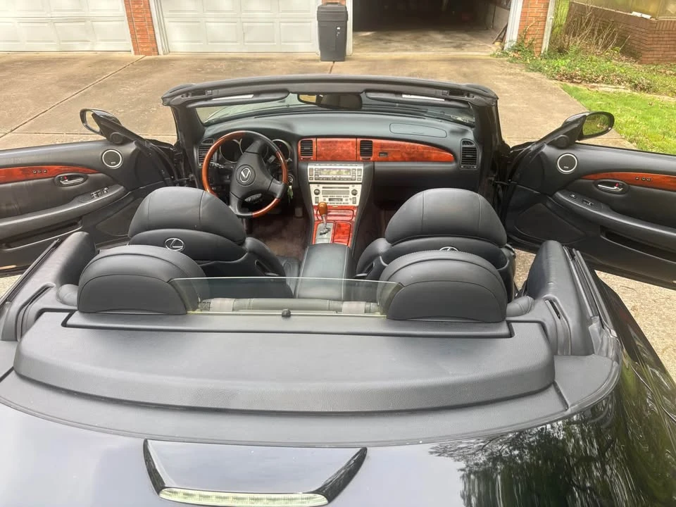 2006 Lexus SC430 - Image 10 of 10