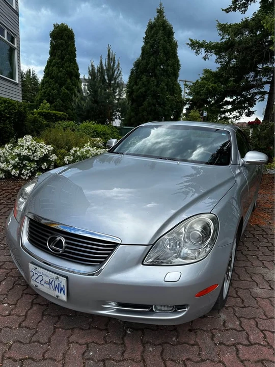 2006 Lexus SC430 - Image 2 of 10