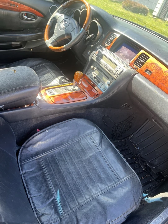 2006 Lexus SC430 - Image 3 of 19