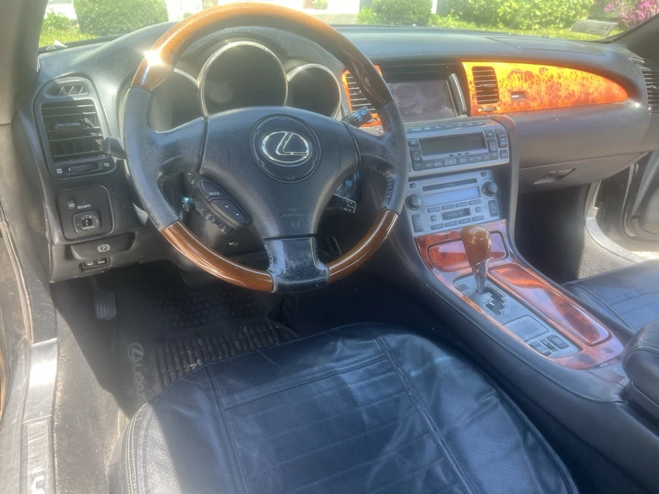 2006 Lexus SC430 - Image 16 of 19