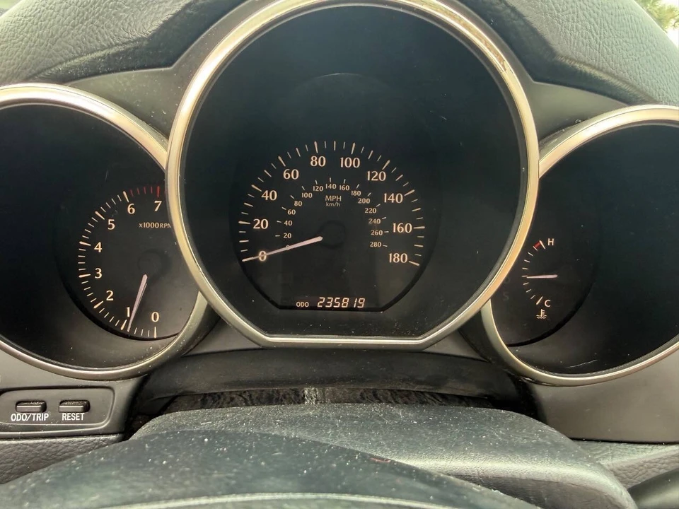 2006 Lexus SC430 - Image 8 of 21