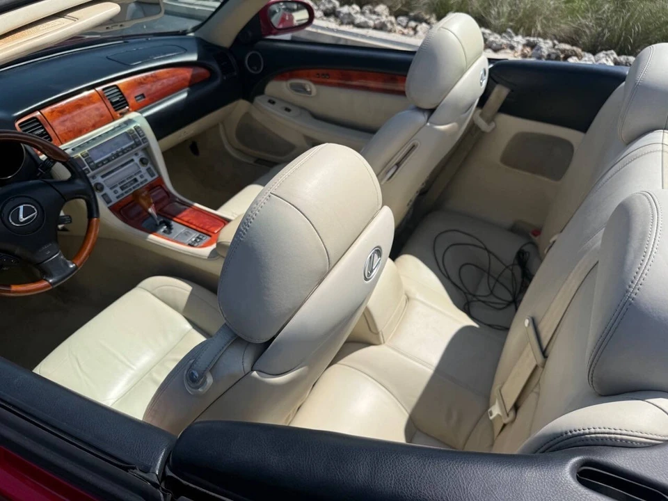 2006 Lexus SC430 - Image 15 of 24
