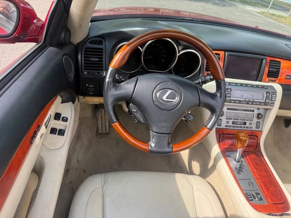 2006 Lexus SC430 - Image 26 of 31