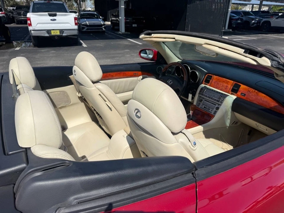 2006 Lexus SC430 - Image 18 of 24