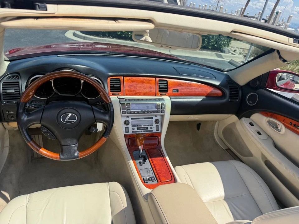2006 Lexus SC430 - Image 12 of 24
