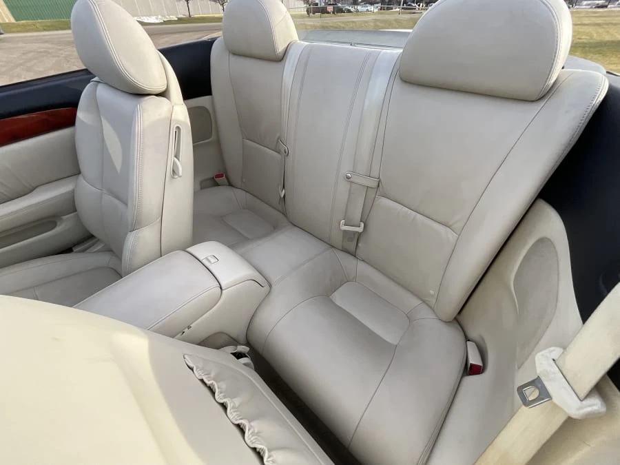 2006 Lexus SC430 - Image 5 of 16