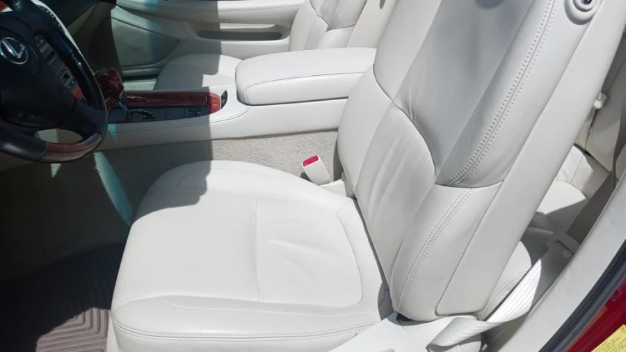 2006 Lexus SC430 - Image 3 of 15