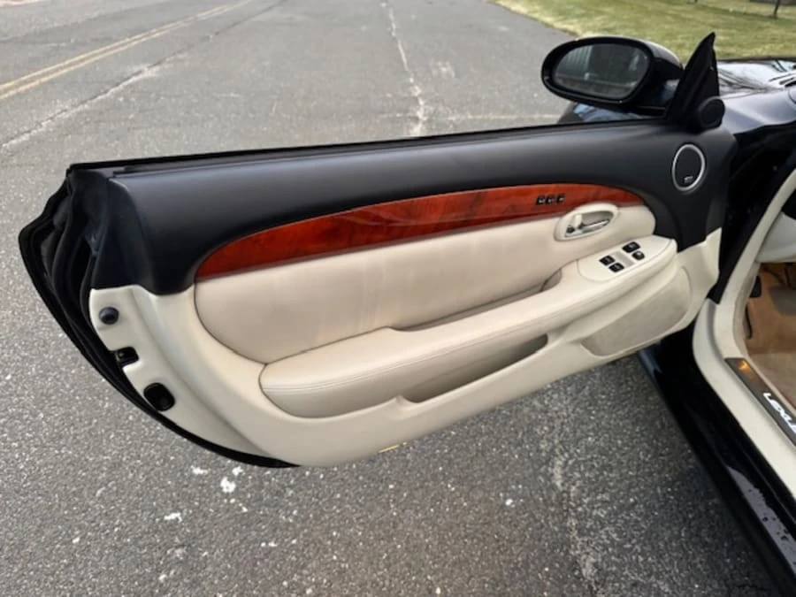 2006 Lexus SC430 - Image 21 of 28