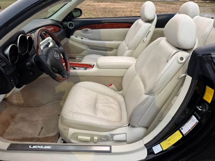 2006 Lexus SC430 - Image 19 of 28