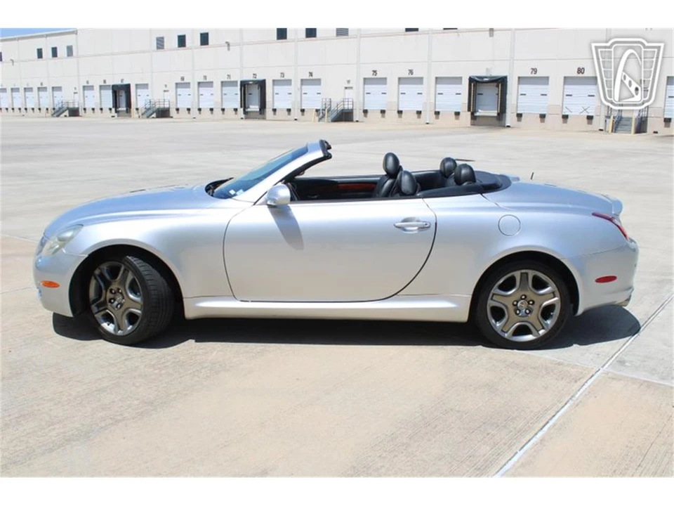 2006 Lexus SC430 - Image 2 of 31