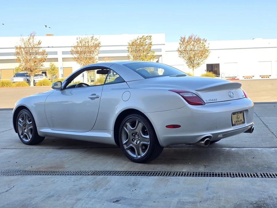 2006 Lexus SC430 - Image 18 of 31