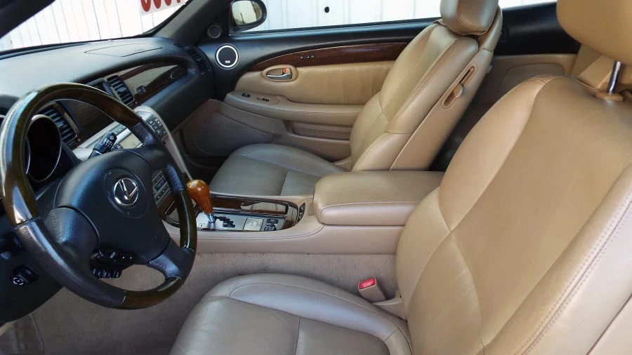 2006 Lexus SC430 - Image 4 of 10
