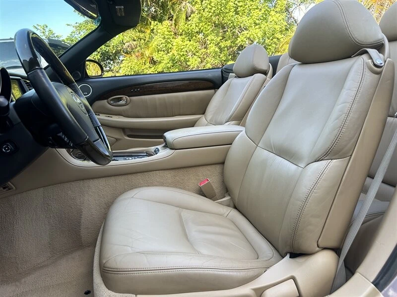 2006 Lexus SC430 - Image 9 of 31