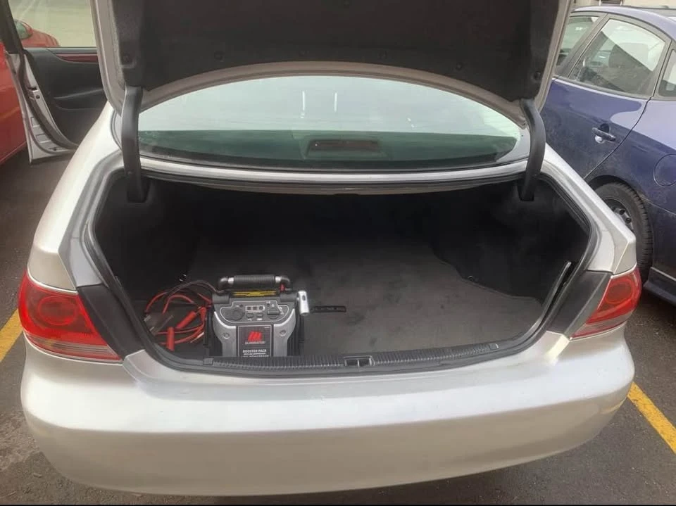 2006 Lexus ES 4th Gen - Image 9 of 10