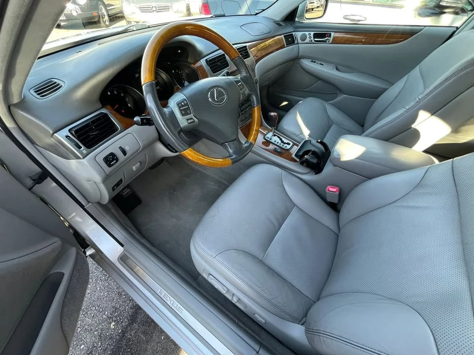 2006 Lexus ES 4th Gen - Image 10 of 20