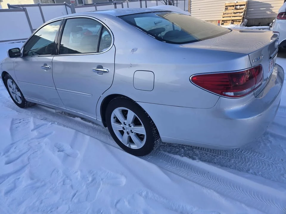 2006 Lexus ES 4th Gen - Image 16 of 17