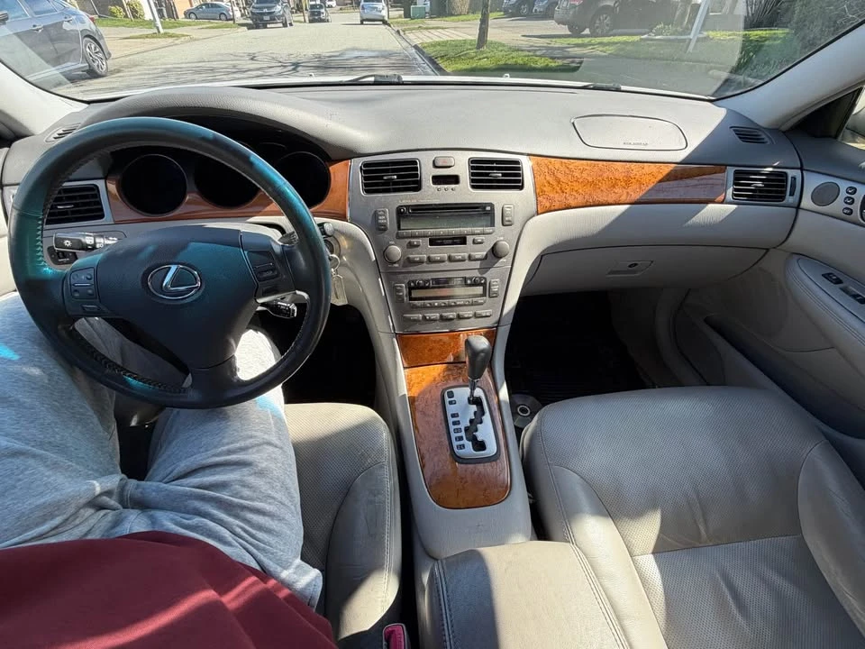 2006 Lexus ES 4th Gen - Image 7 of 8