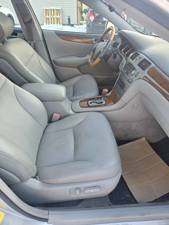 2006 Lexus ES 4th Gen - Image 7 of 17
