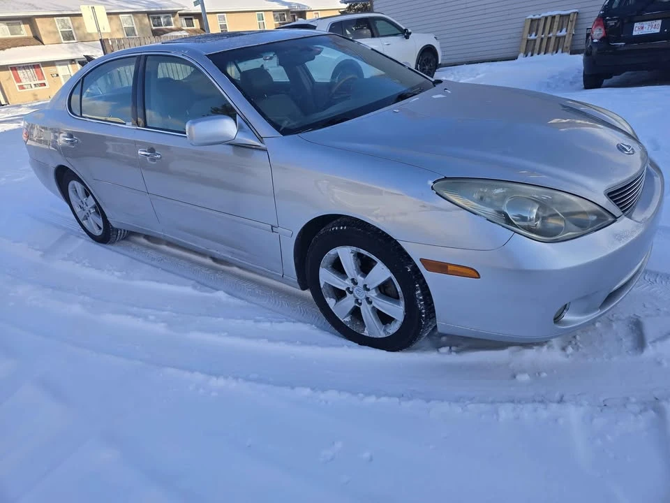 2006 Lexus ES 4th Gen - Image 11 of 17