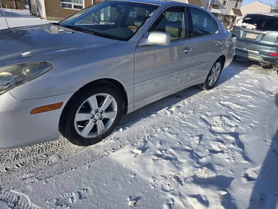 2006 Lexus ES 4th Gen - Image 2 of 17