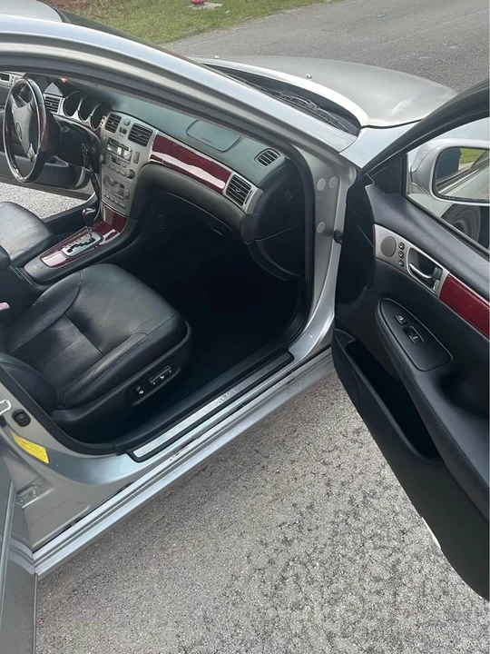 2006 Lexus ES 4th Gen - Image 3 of 9