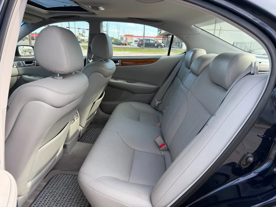 2006 Lexus ES 4th Gen - Image 17 of 20