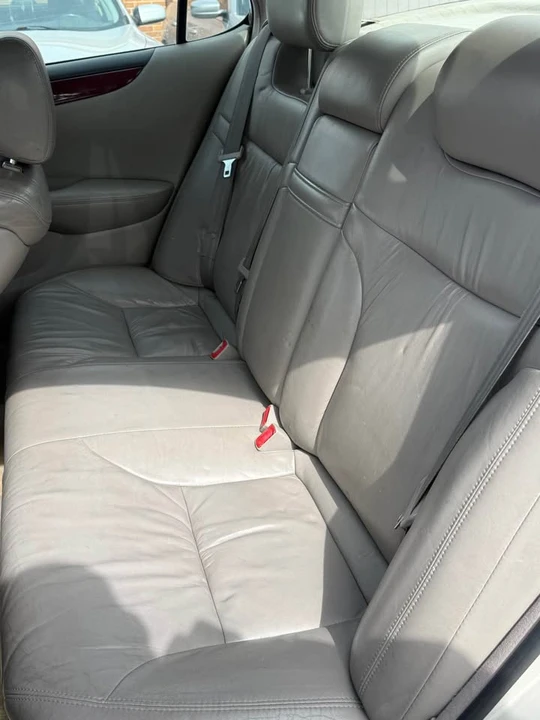 2006 Lexus ES 4th Gen - Image 13 of 15