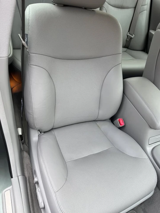 2006 Lexus ES 3rd Gen - Image 8 of 17