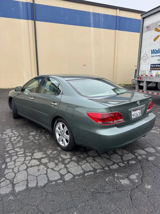 2006 Lexus ES 3rd Gen - Image 12 of 17