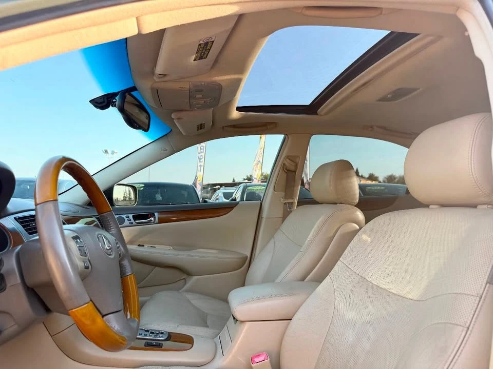 2006 Lexus ES 3rd Gen - Image 10 of 17