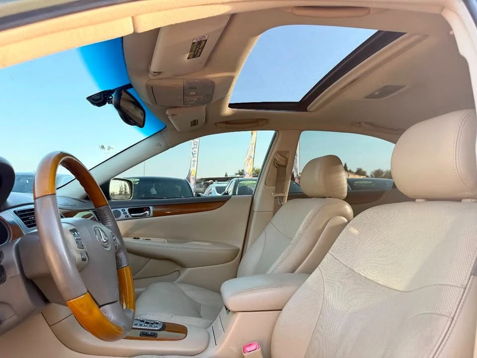 2006 Lexus ES 4th Gen - Image 10 of 17