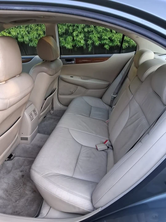 2006 Lexus ES 4th Gen - Image 4 of 5