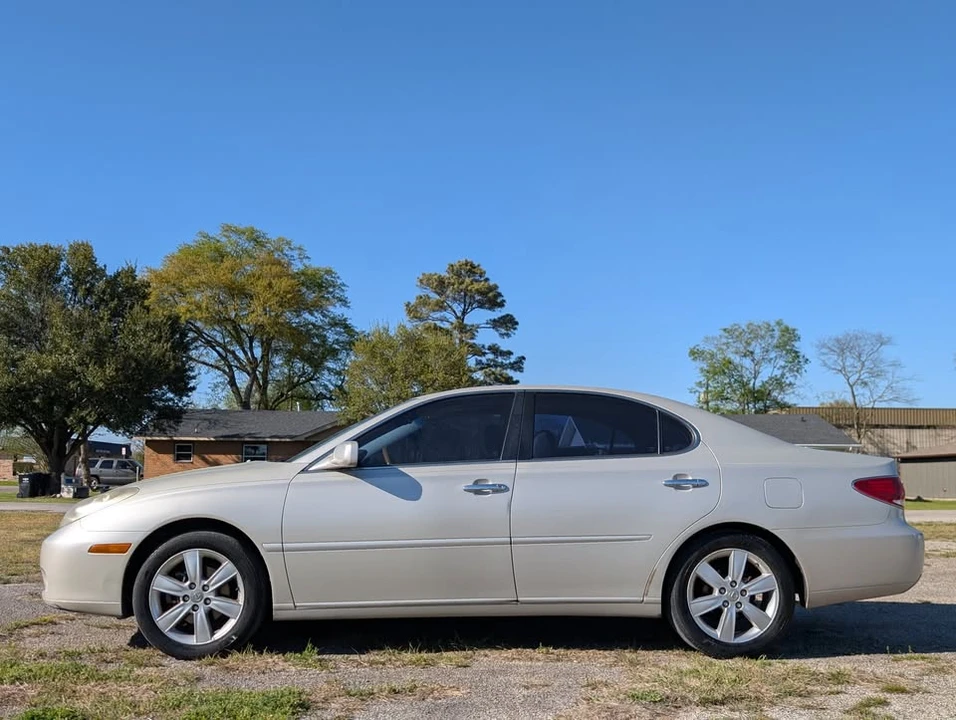 2006 Lexus ES 4th Gen - Image 2 of 20