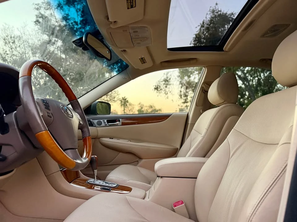 2006 Lexus ES 4th Gen - Image 8 of 16
