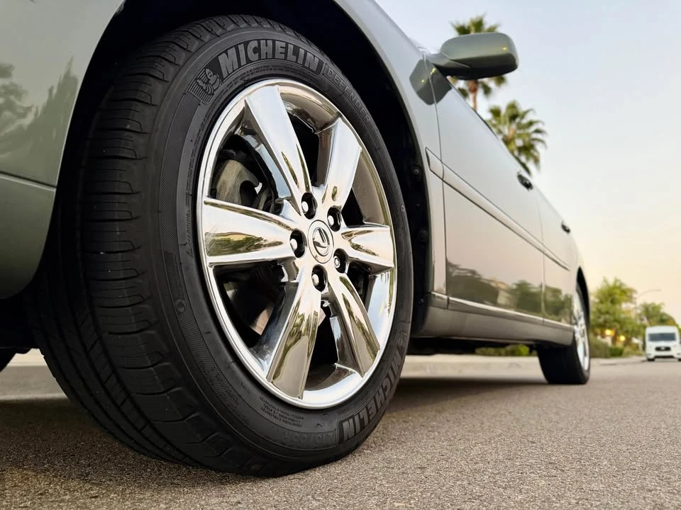 2006 Lexus ES 4th Gen - Image 11 of 16