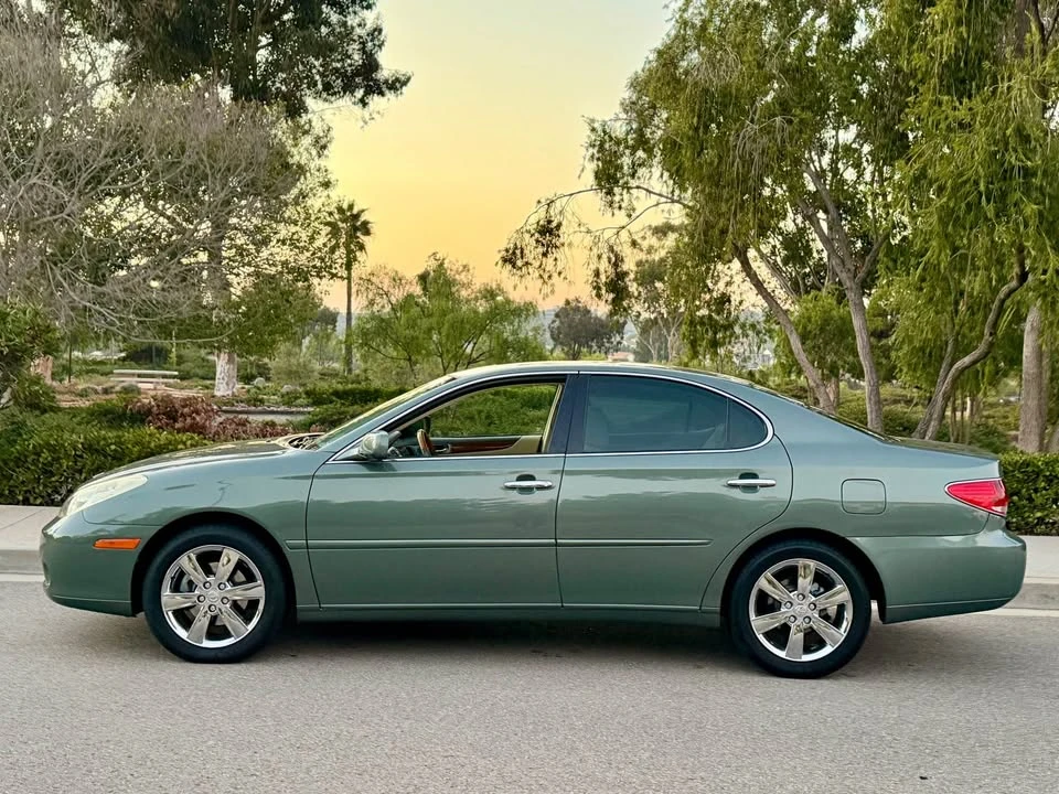2006 Lexus ES 4th Gen - Image 4 of 16