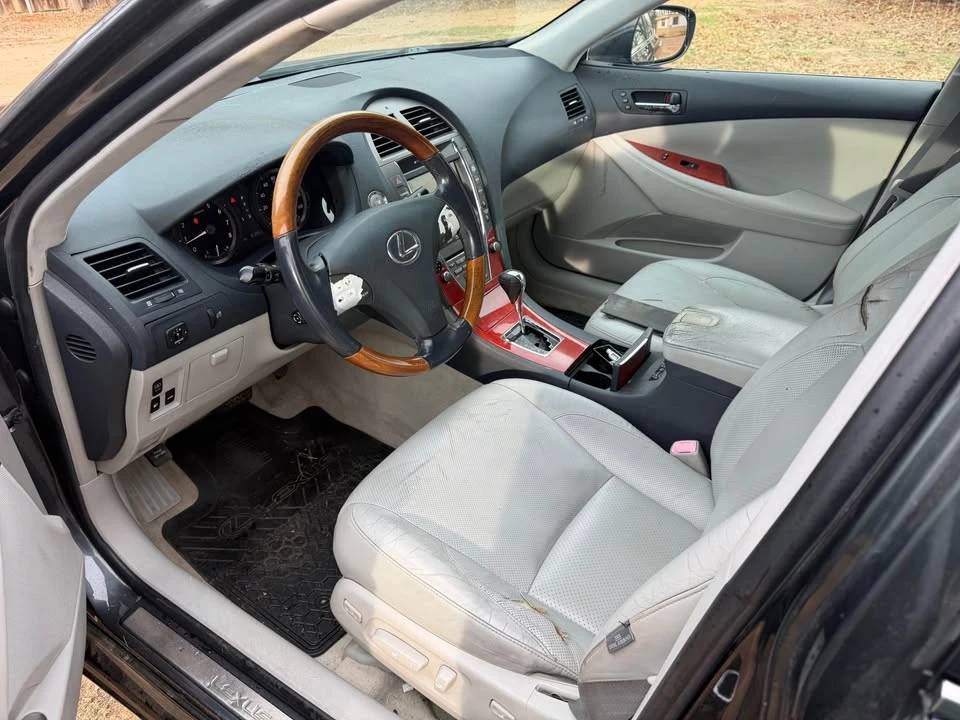 2006 Lexus ES 5th Gen - Image 5 of 7