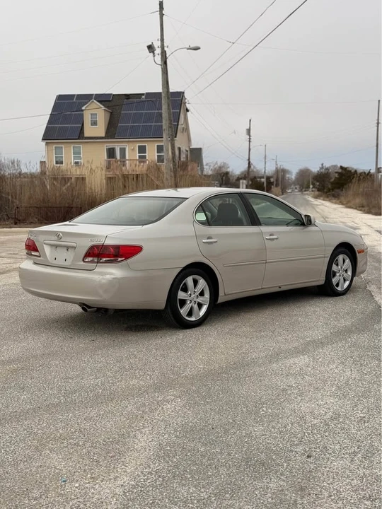 2006 Lexus ES 4th Gen - Image 4 of 12