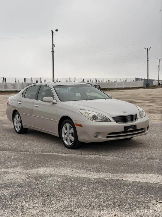 2006 Lexus ES 4th Gen - Image 3 of 12