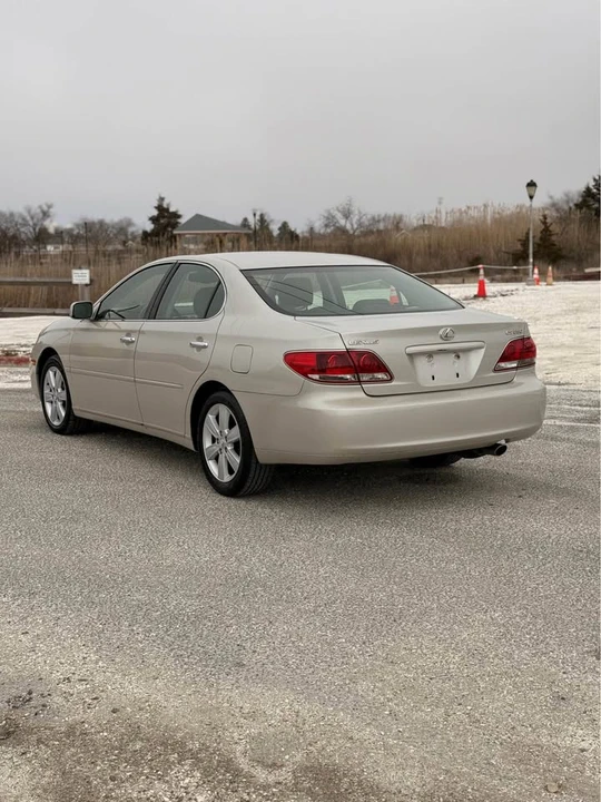 2006 Lexus ES 4th Gen - Image 6 of 12