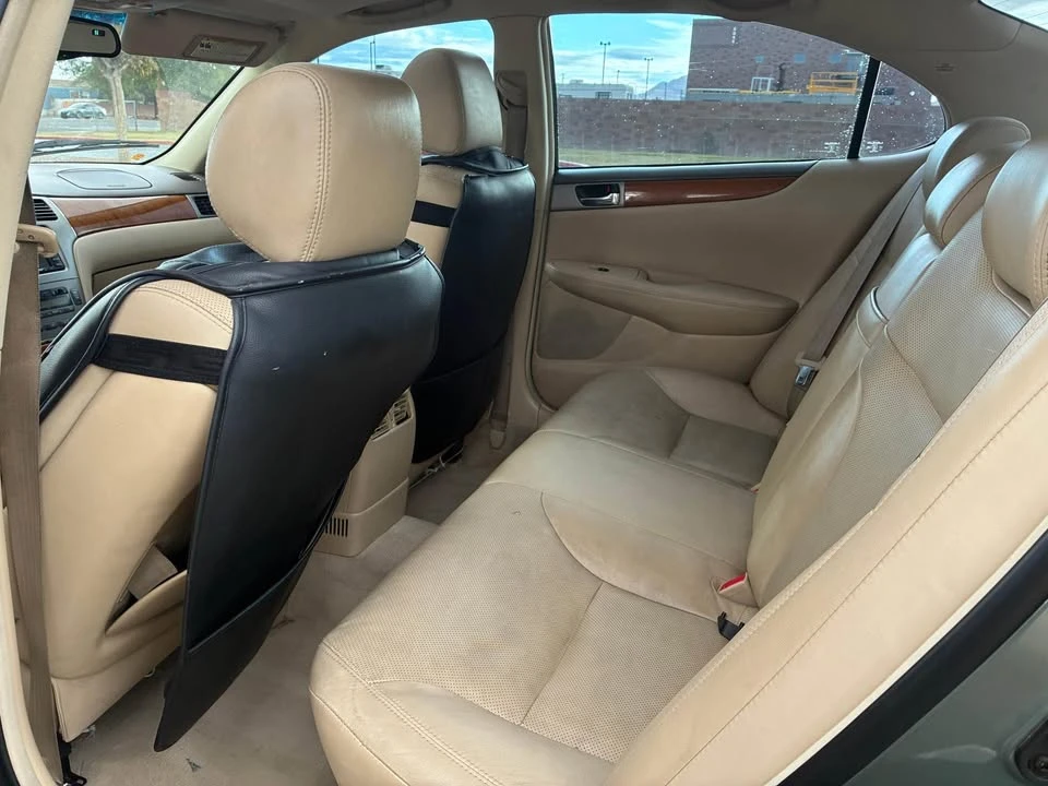2006 Lexus ES 4th Gen - Image 10 of 12