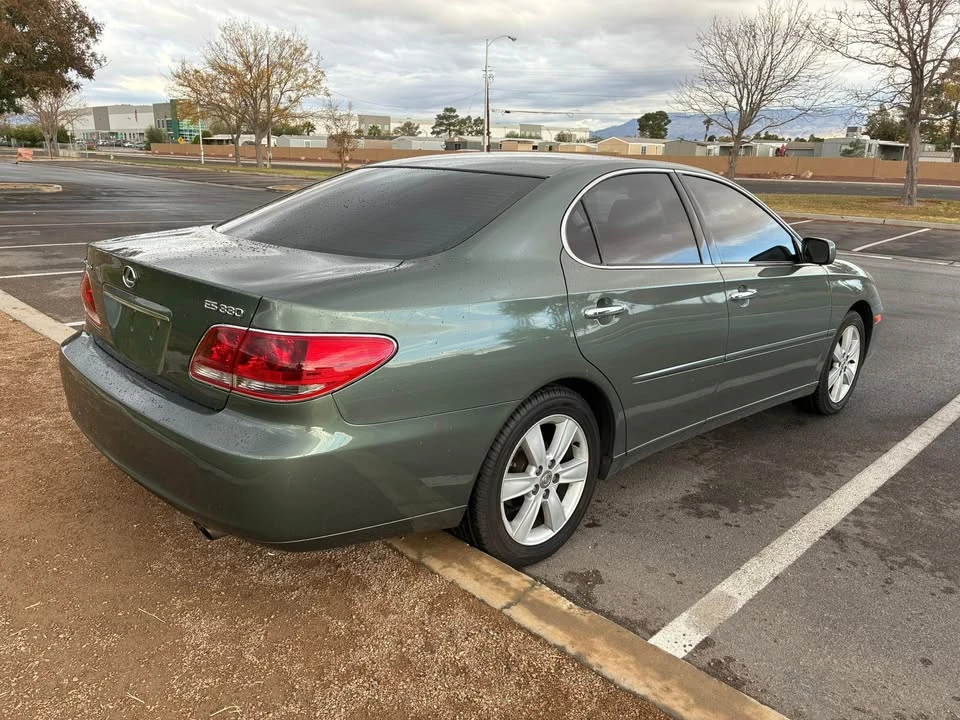 2006 Lexus ES 4th Gen - Image 3 of 12