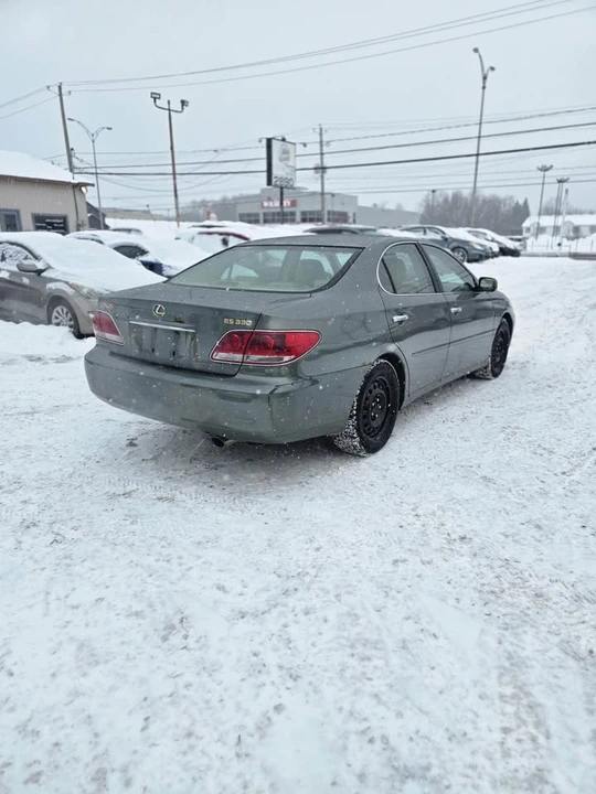 2006 Lexus ES 4th Gen - Image 11 of 16