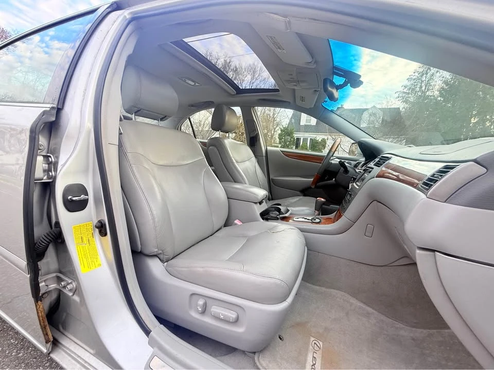 2006 Lexus ES 4th Gen - Image 4 of 20